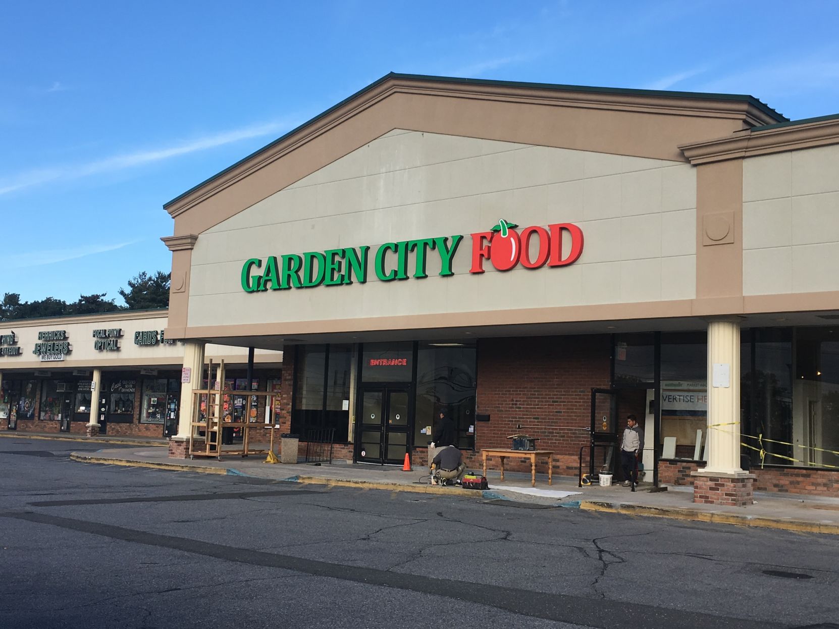 Garden City Food takes over in Garden City Park