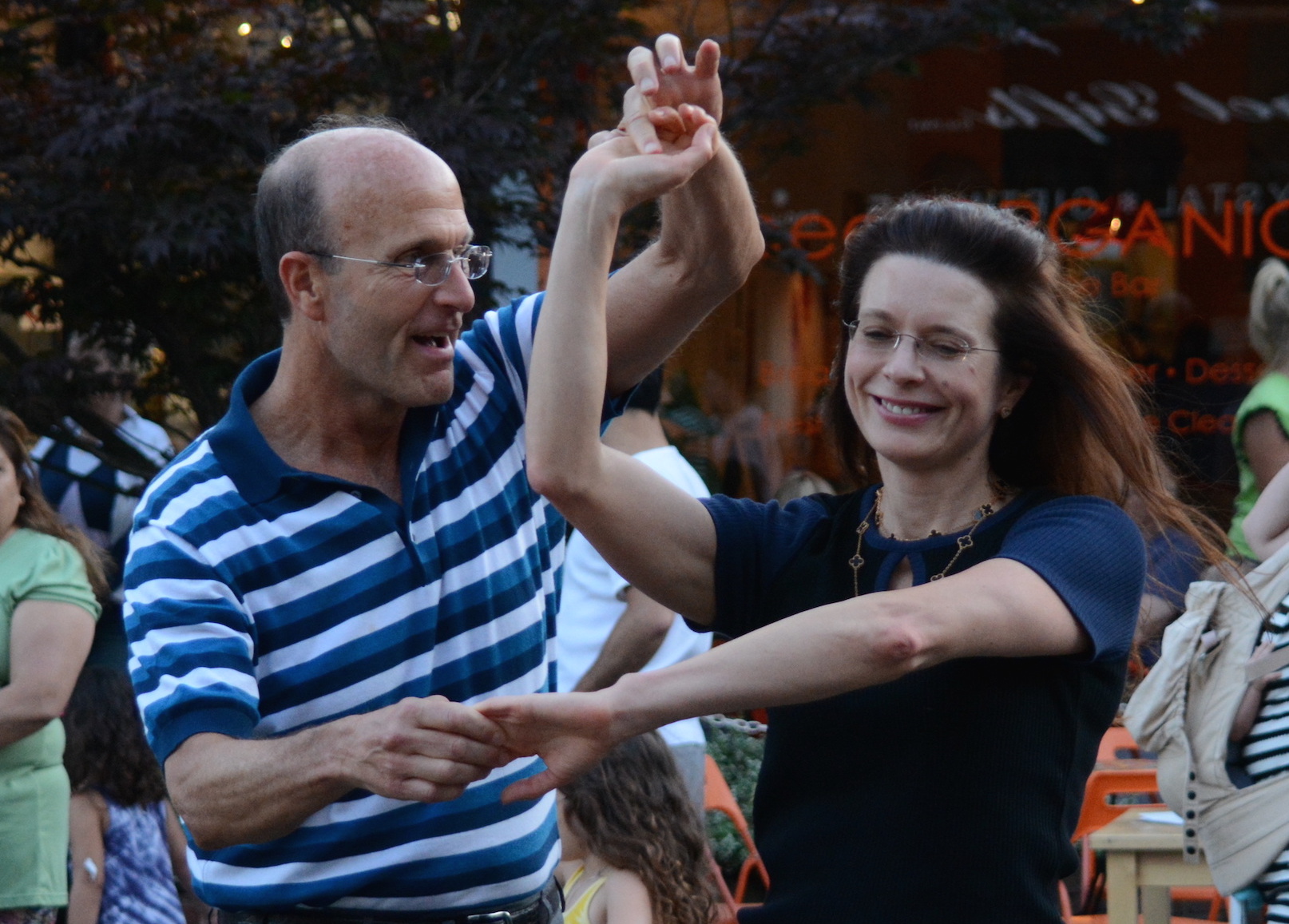 Promenade in Great Neck Plaza offers a taste of ballroom dancing and good food