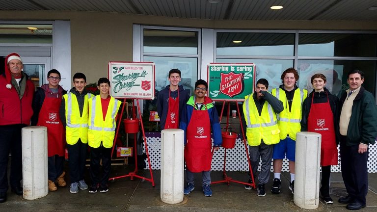 Schreiber students volunteer with Kiwanis Club for Salvation Army