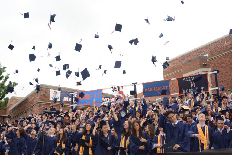 Manhasset’s Class of 2018 focuses on passions, dreams
