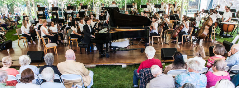 Outdoor orchestral concert returns to Unitarian Universalist Congregation lawn
