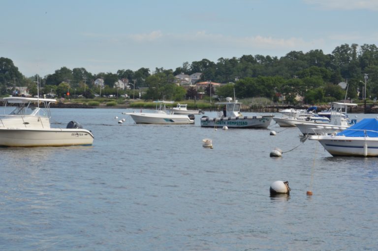 Town officials remind residents to follow boating safety tips