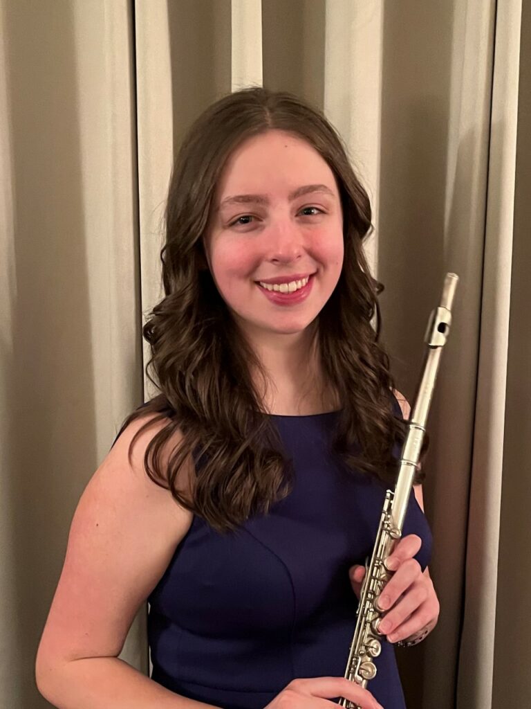 Herricks sophomore wins New York Flute Club Young Musicians Contest