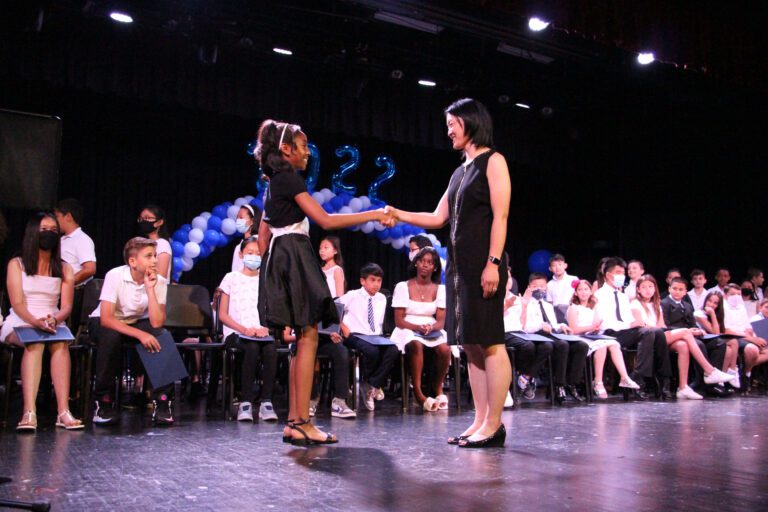 Roslyn elementary schools hold fifth grade moving up ceremonies