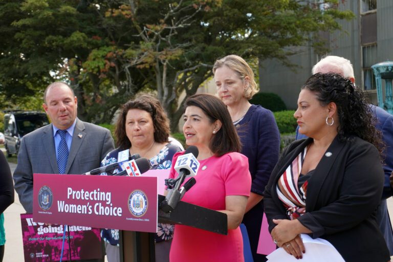 Elected officials urge local municipalities to repeal their abortion restrictions