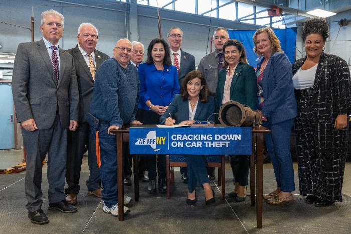 Hochul signs bill to curb catalytic converter thefts