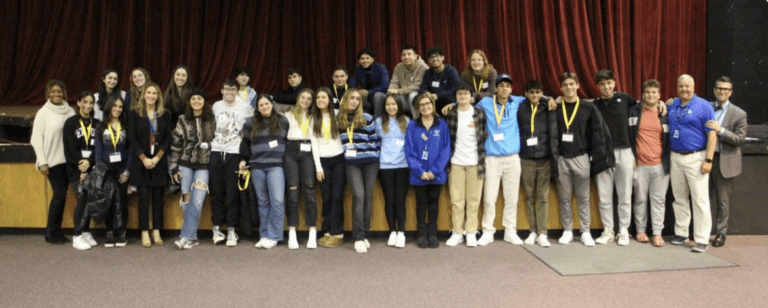 Roslyn High School hosts alumni brunch