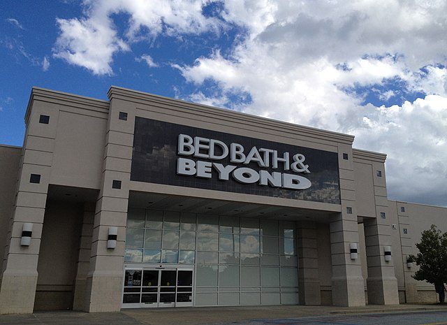 Bed Bath & Beyond in NHP, Harmon in Mineola to close down