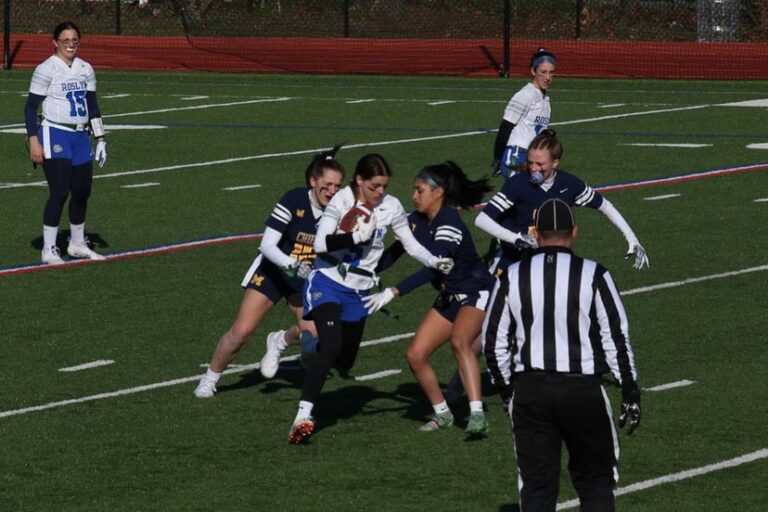 Roslyn’s new flag football team settling in and having fun