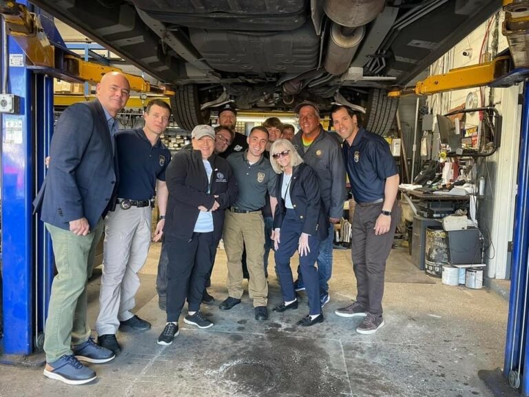 Council Member Dalimonte and Port Washington Police Department partner together for catalytic converter serial number installation event