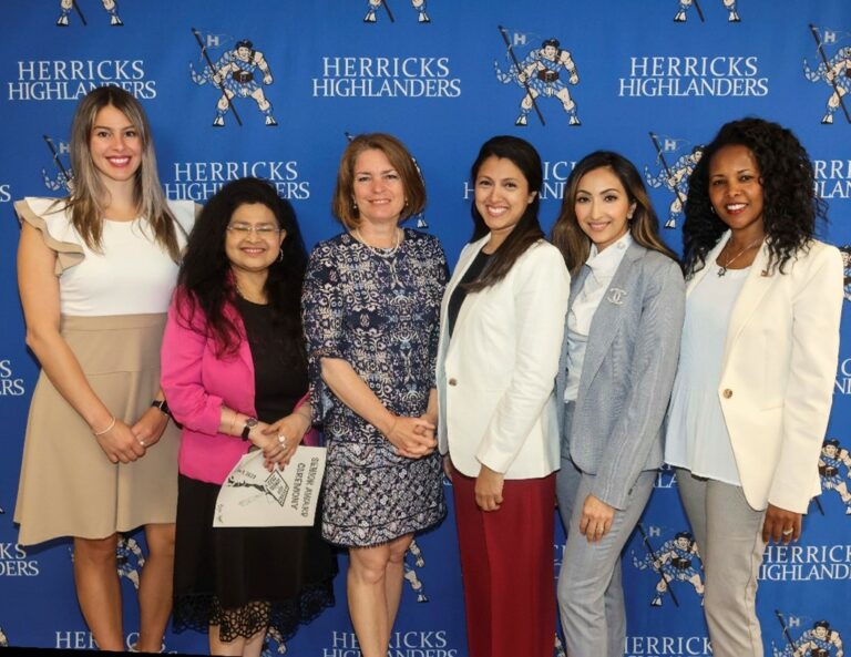 DeSena attends Herricks High School awards ceremony