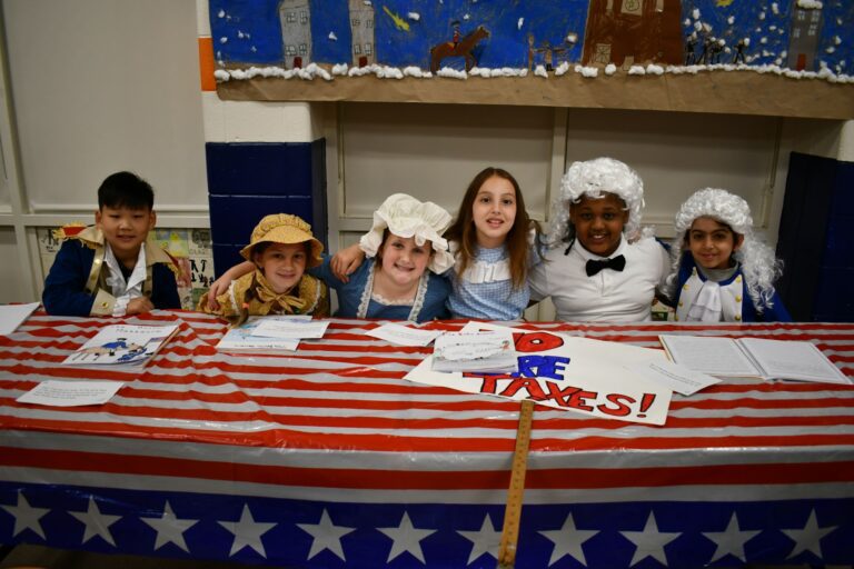 Manhasset students go back in time to the American Revolution