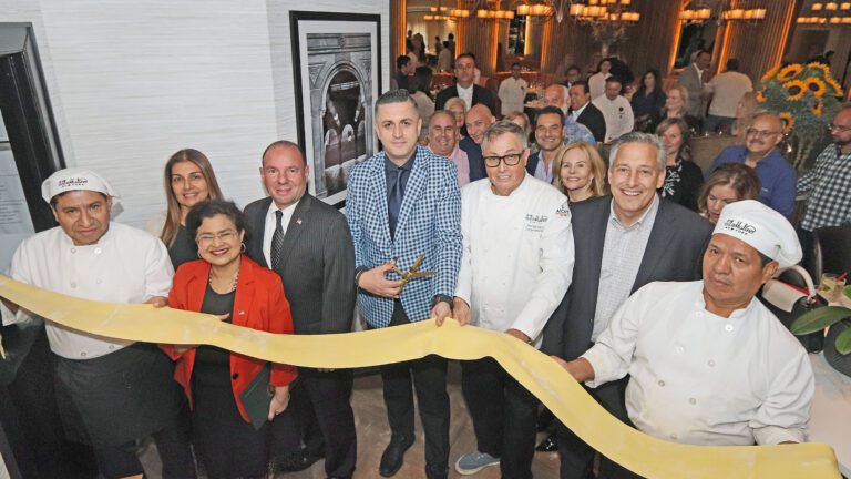 Town officials attends ribbon cutting ceremony for Il Mulino New York