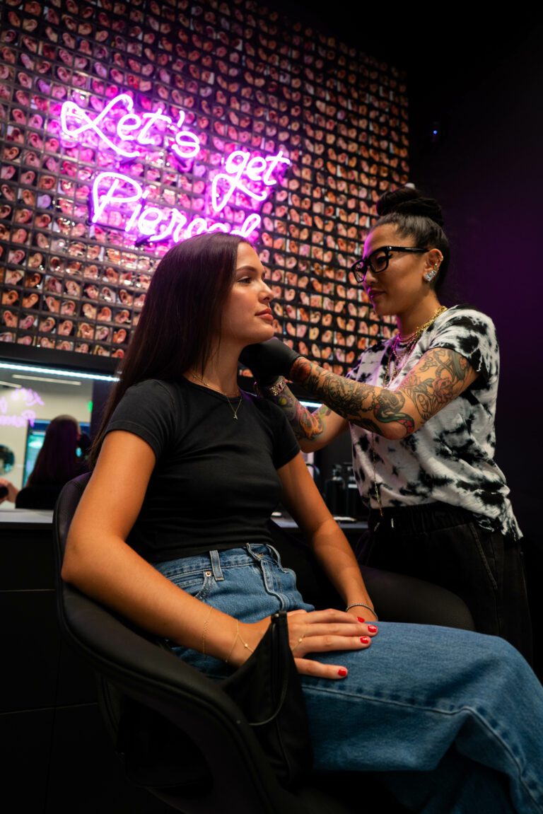 Ali Weiss Jewelry combines showroom, luxury ear piercing in Roslyn