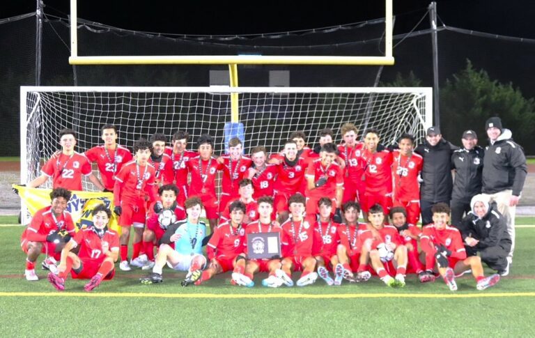 Mineola boys win L.I. soccer championship, Wheatley girls claim county crown