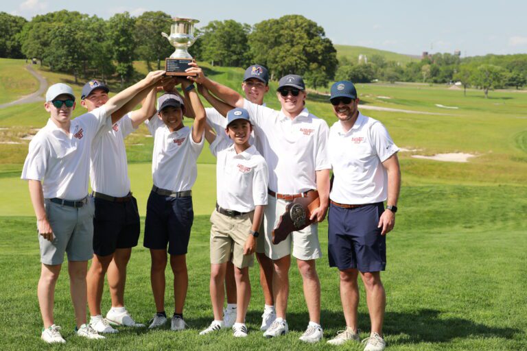 Manhasset boys golf uses togetherness and chemistry to win county, LIC titles
